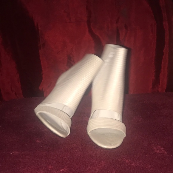 Shoes - Picture 2 of 2